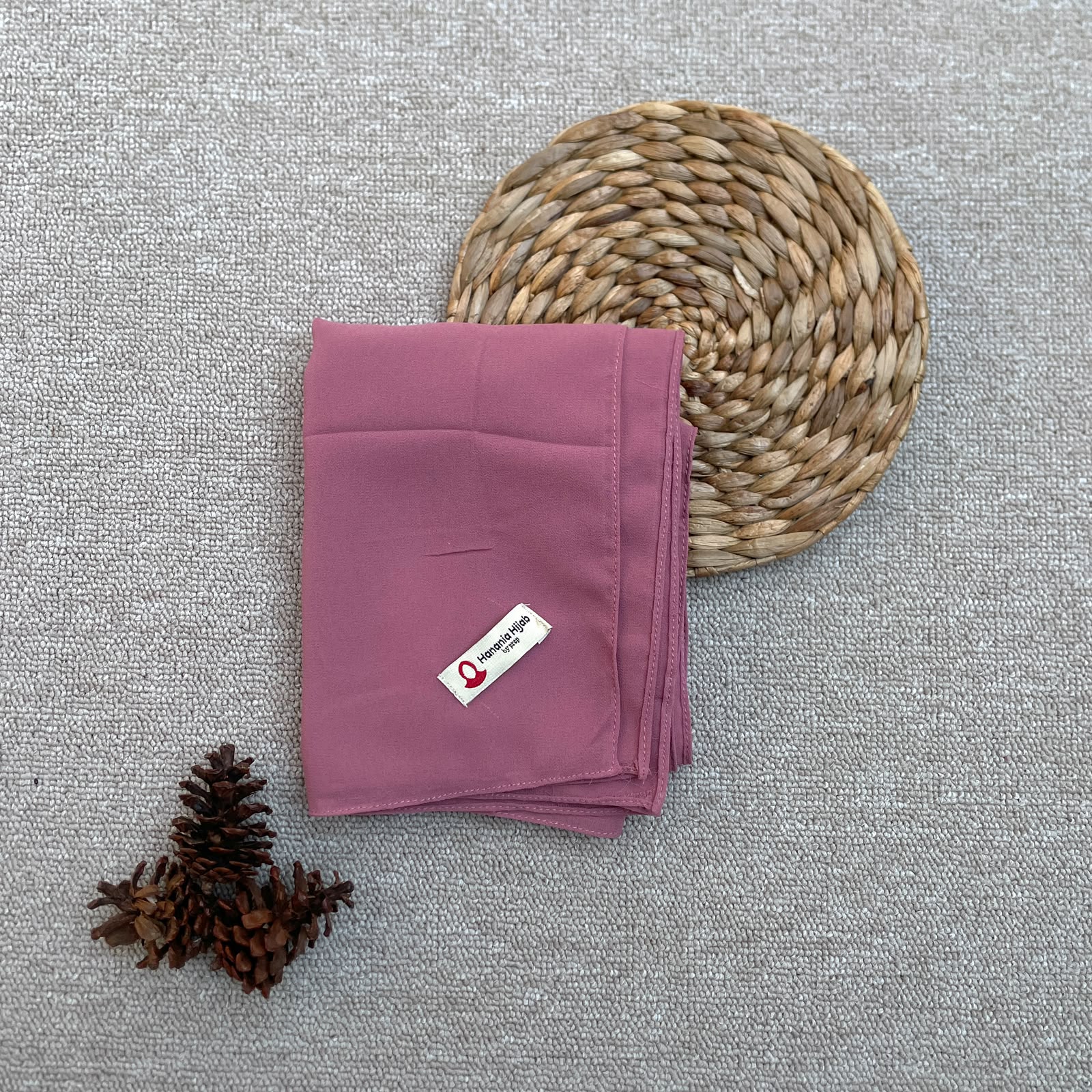 Hanania Hijab - Aura Khiban French Square Segiempat Tali Size M | Khimar Bandana Ceruty Babydoll