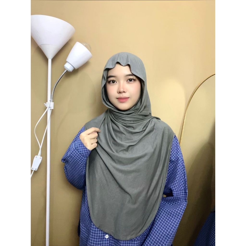 Hanania Hijab Lavia Hijab Instan Bergo Meleyot Plus Inner 2In1 Size L Kaos Rayon Cooltech